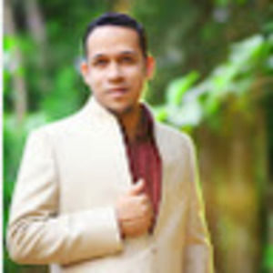 Meet your Posher, Robin